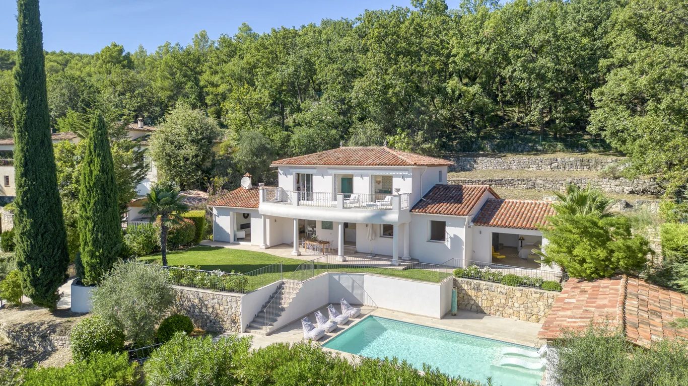 A villa pool.