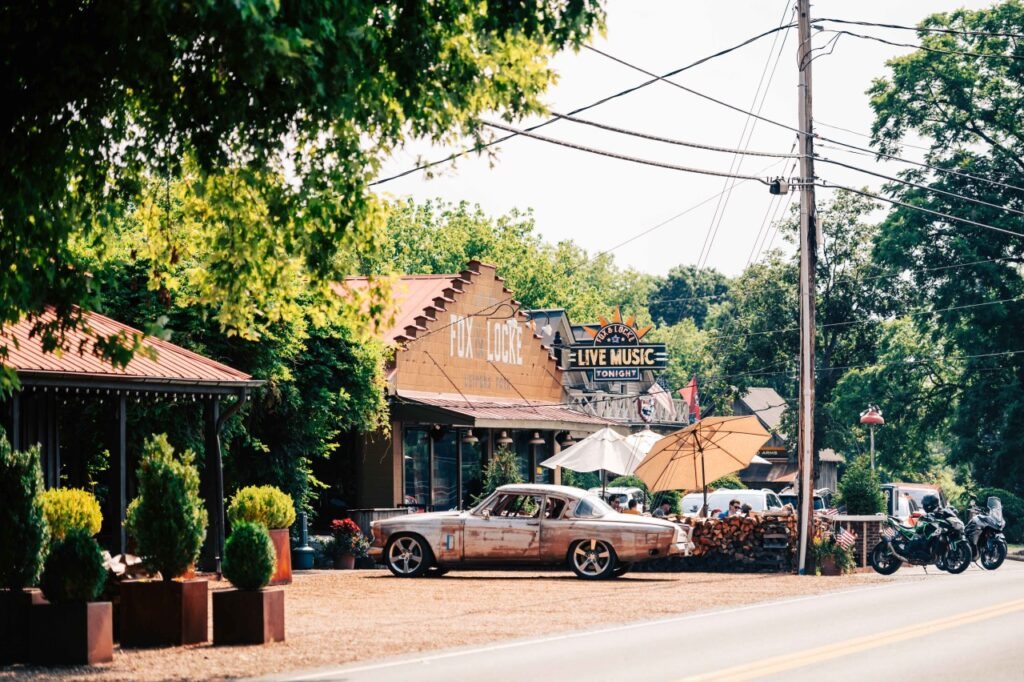 The general store at Leiper's Fork.