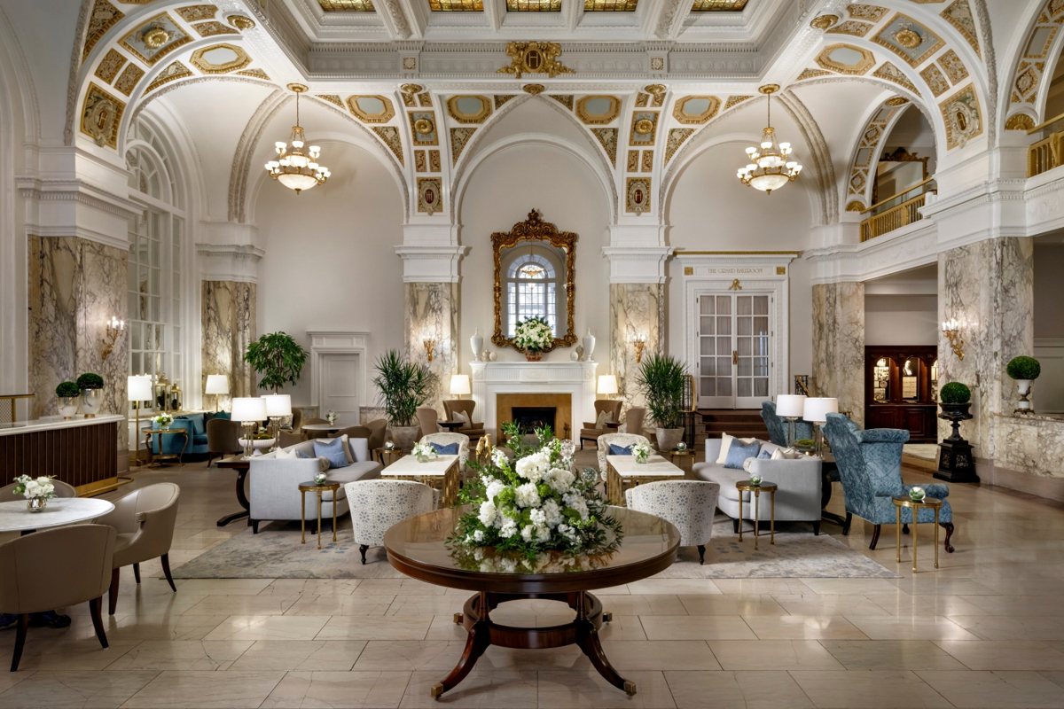 The lobby of the Hermitage Hotel.